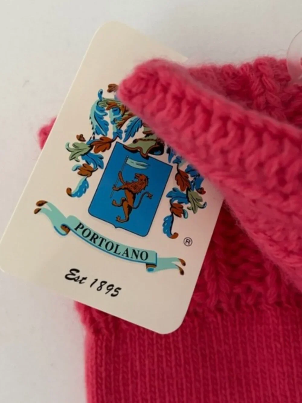 Portolano Lambswool Wool Gloves Pink New with tags
